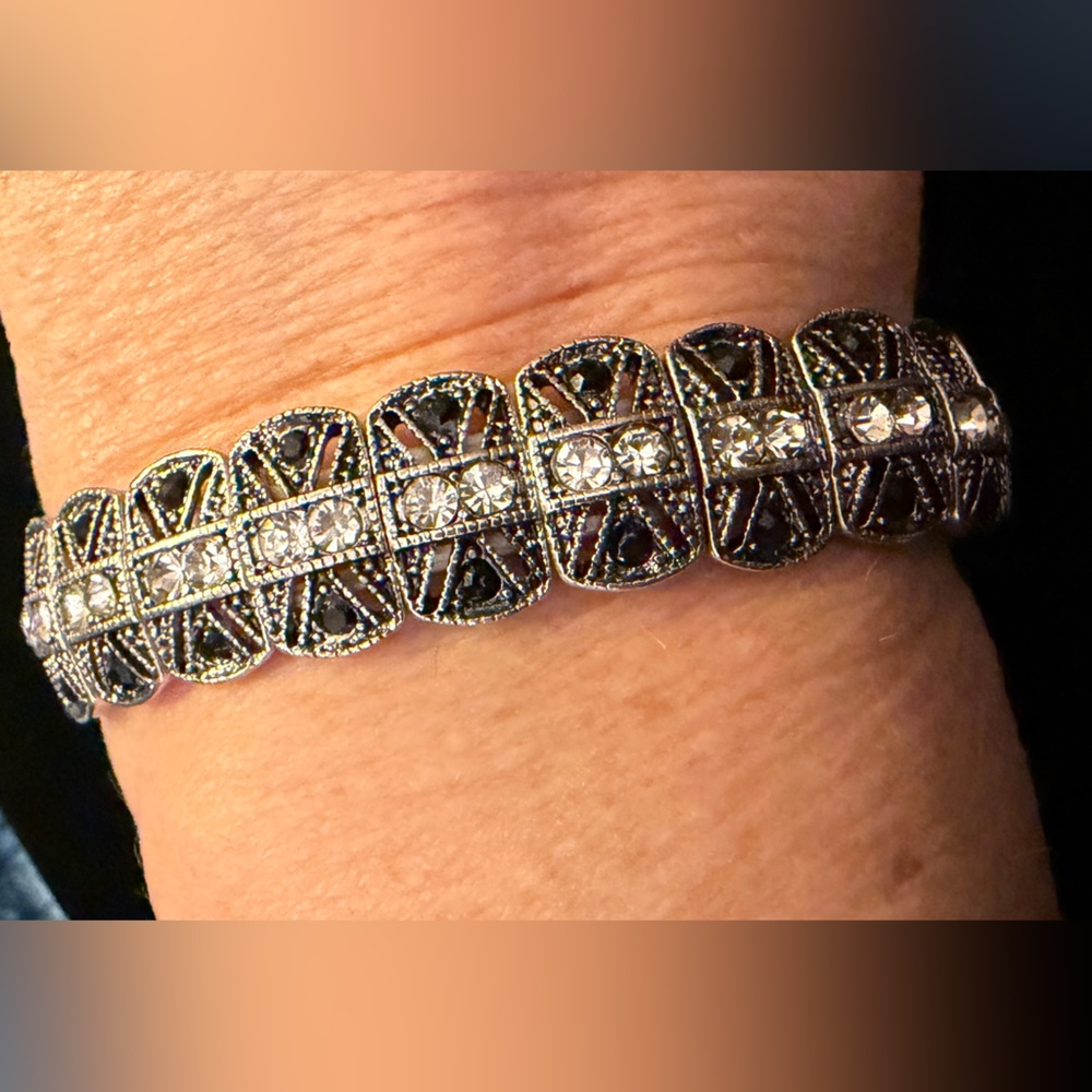 Vintage Silver Tone Rhinestone Stretch Link Bracelet
